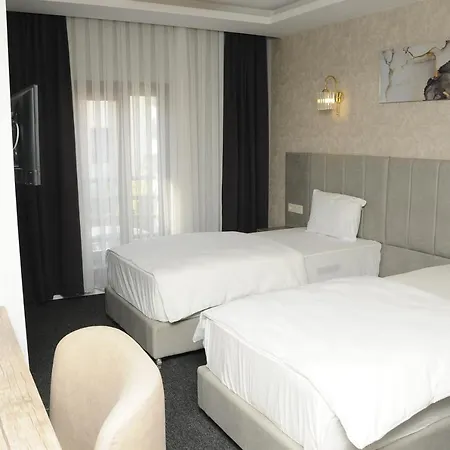 Yeni Sevcan Hotel 5*